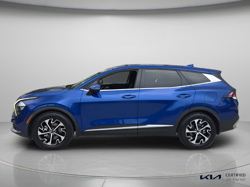 Certified 2023 Kia Sportage EX FWD image 3