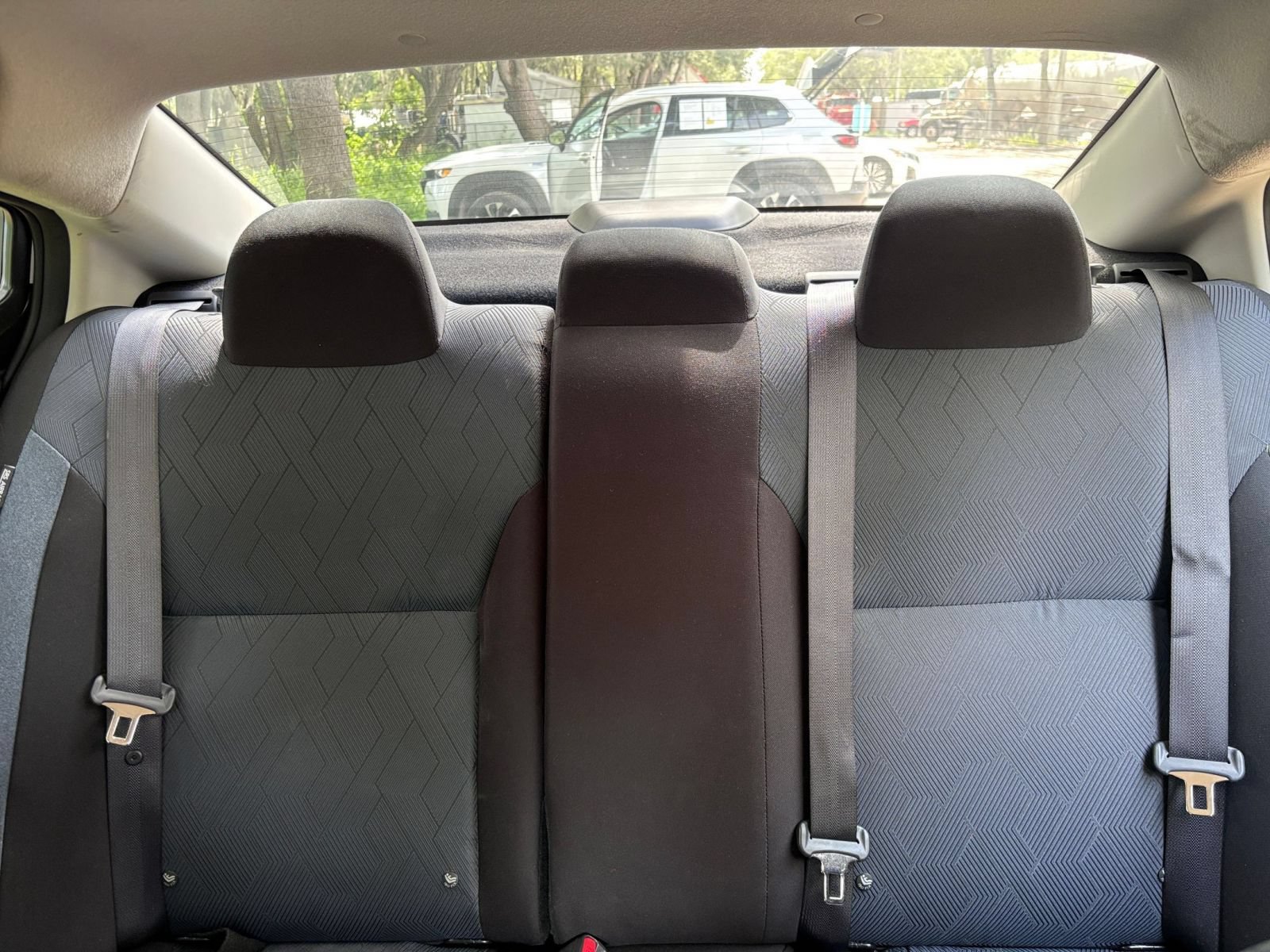 Used 2025 Nissan Versa SV FWD image 35