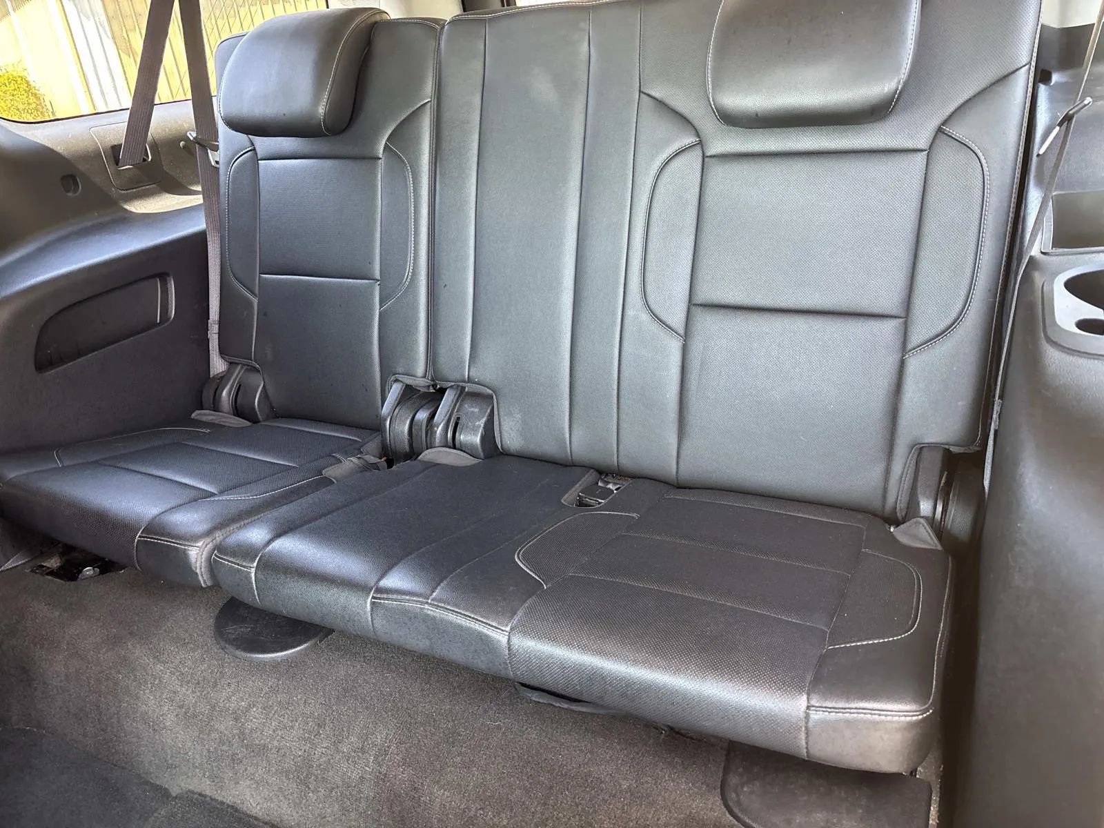 Used 2016 Chevrolet Suburban LTZ RWD image 14