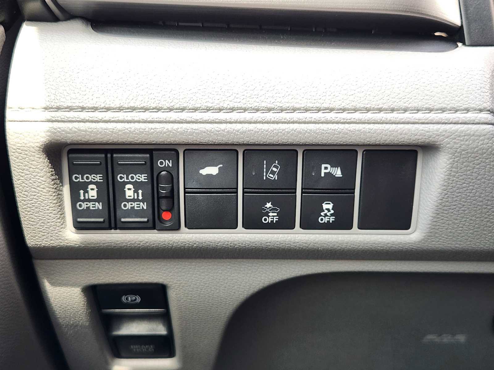 Used 2018 Honda Odyssey Touring image 22