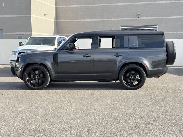 Used 2024 Land Rover Defender 130 S image 29