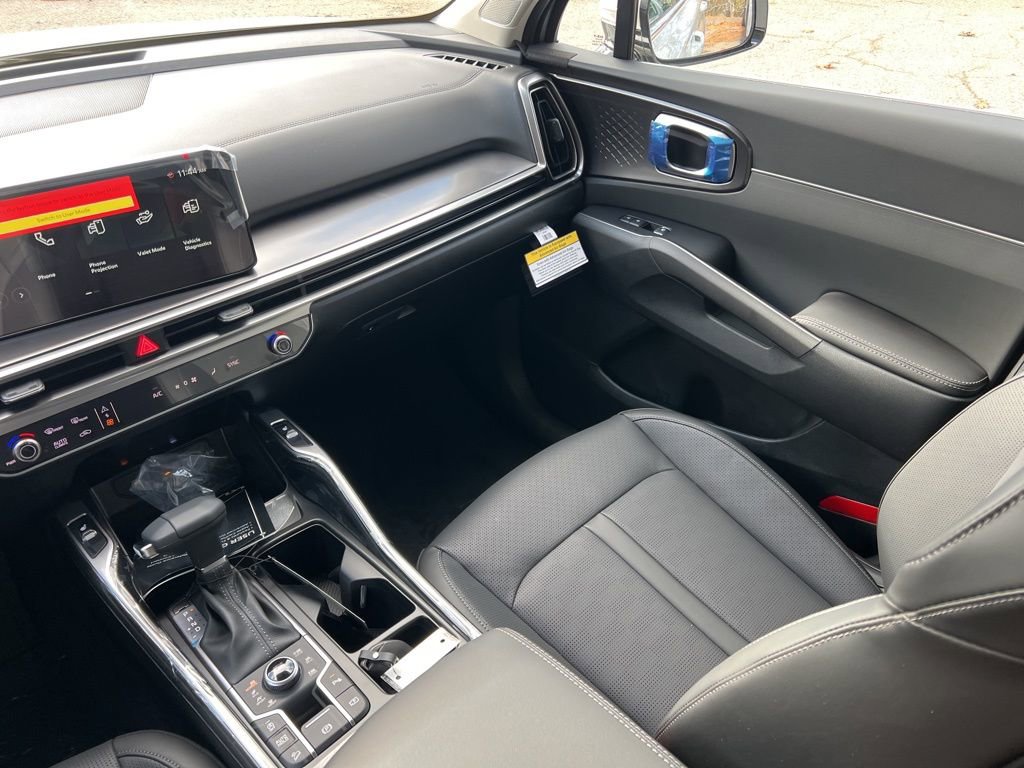 New 2026 Kia Sorento S image 12