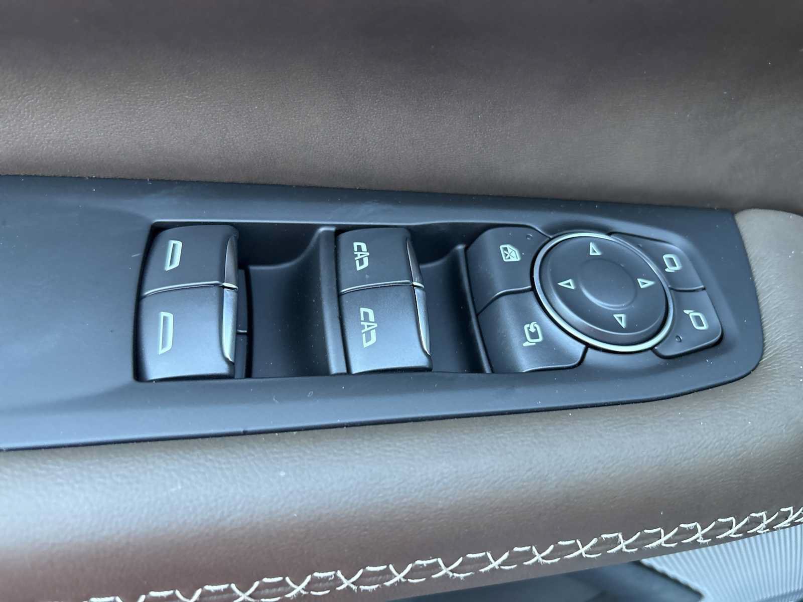 New 2027 GMC Yukon Denali Ultimate AWD/4WD image 13