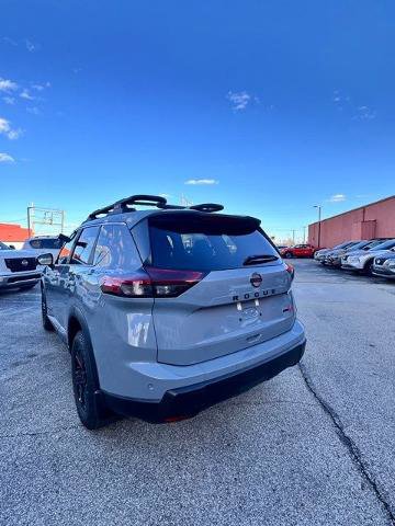 Certified 2025 Nissan Rogue SV image 10