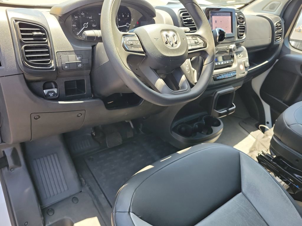 Used 2025 RAM ProMaster 3500 w/ Convenience Group image 11