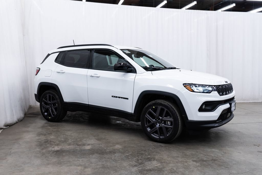 New 2026 Jeep Compass Latitude image 1