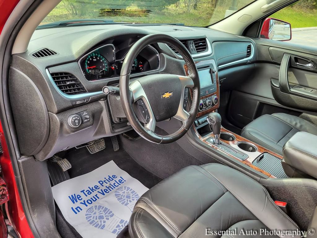 Used 2014 Chevrolet Traverse LT image 9
