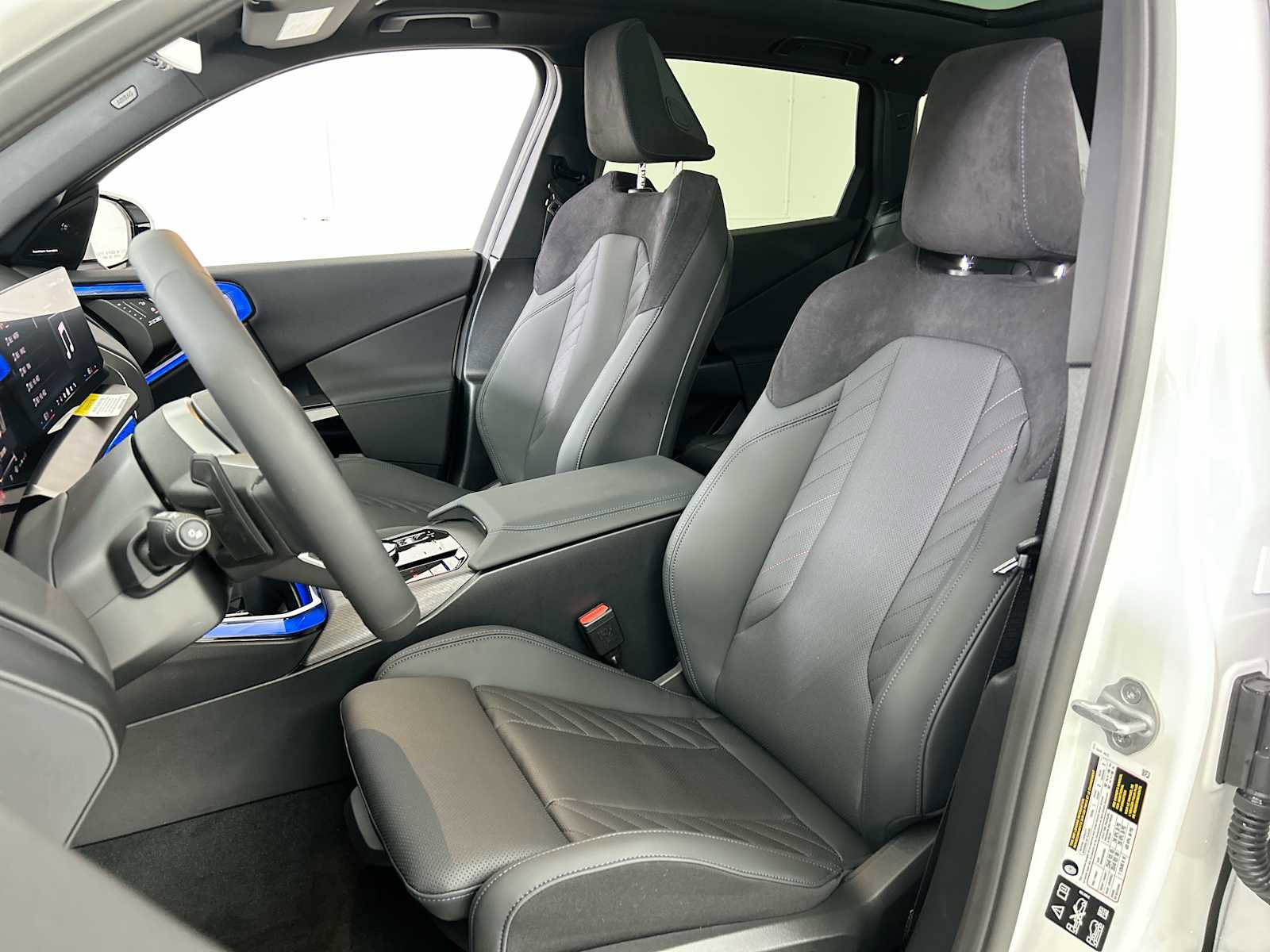 New 2026 BMW X3 xDrive30 w/ Premium Package image 13