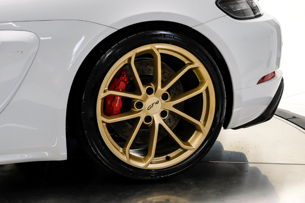 Used 2020 Porsche 718 Cayman GT4 RWD image 44