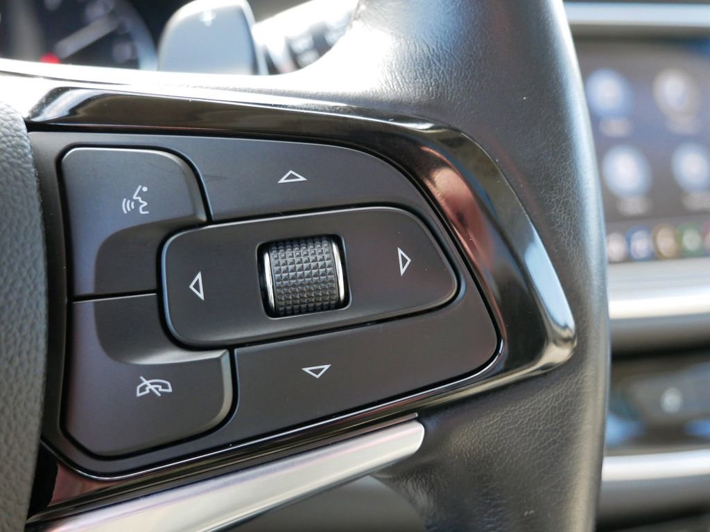 Used 2022 Buick Enclave Avenir w/ Avenir Technology Package AWD/4WD image 32