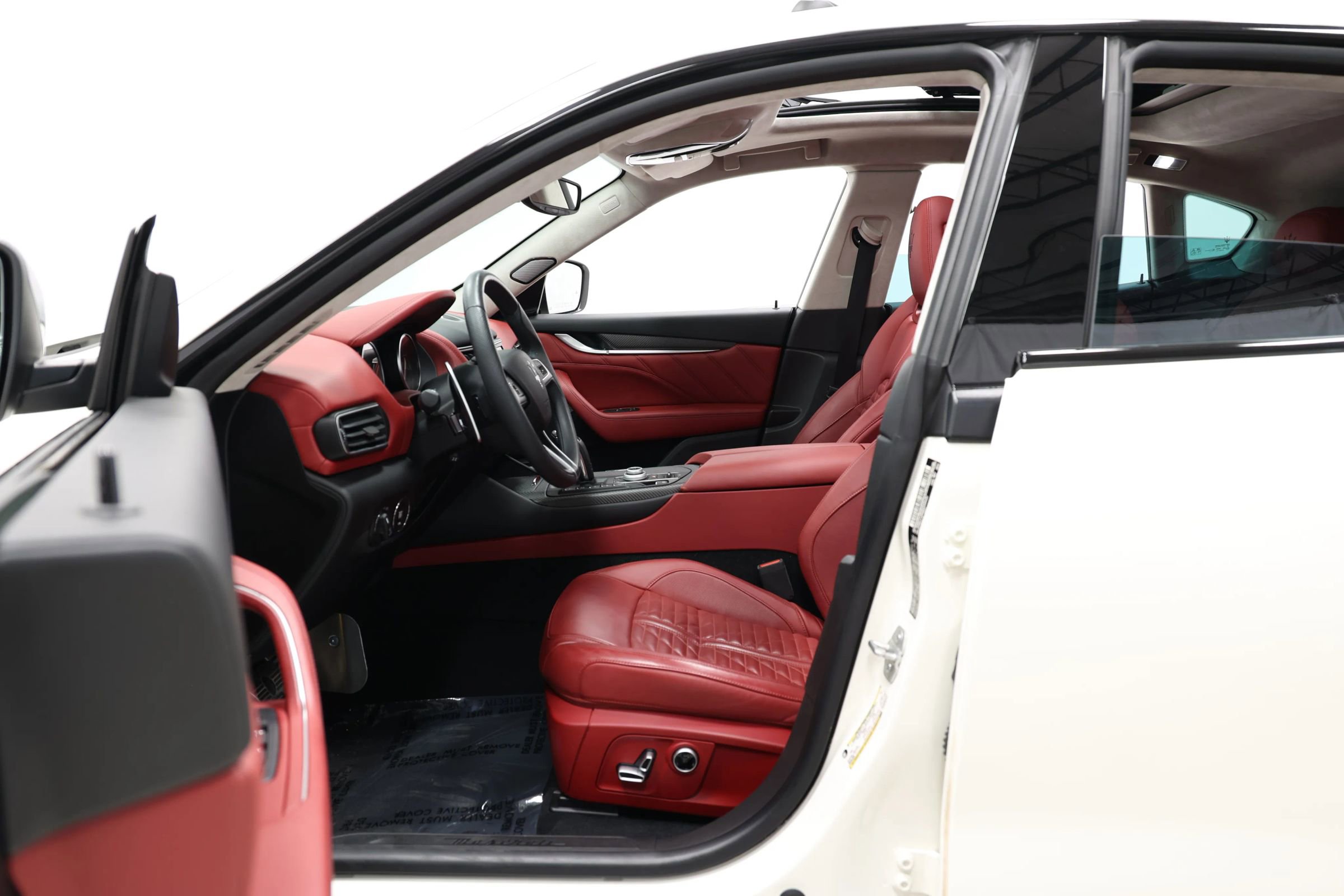 Used 2022 Maserati Levante Modena image 12