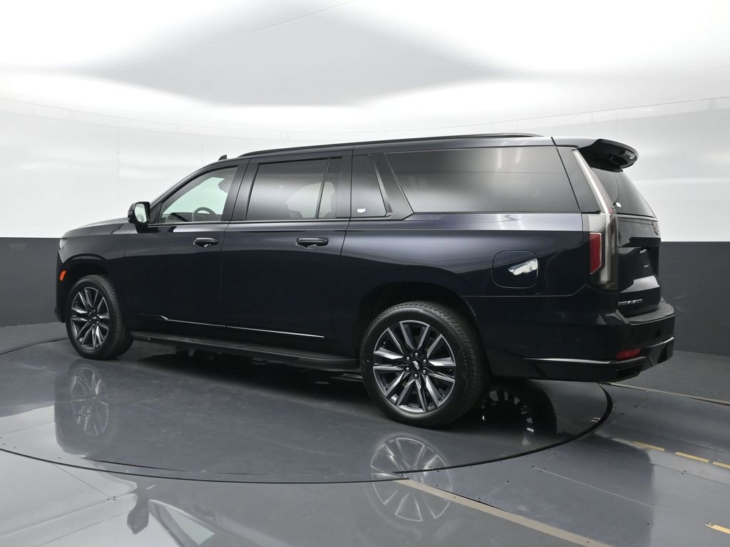 Certified 2024 Cadillac Escalade ESV Sport image 3