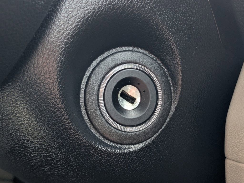 Used 2020 Kia Soul LX FWD image 29