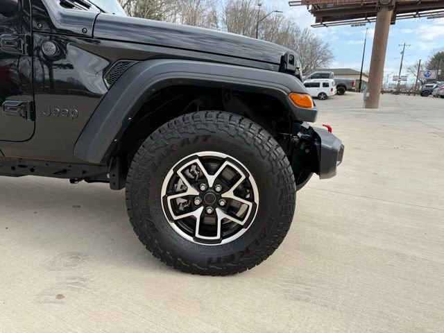 Used 2024 Jeep Gladiator Sport AWD/4WD image 95