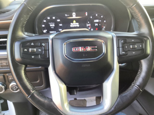Used 2022 GMC Yukon XL SLE image 19