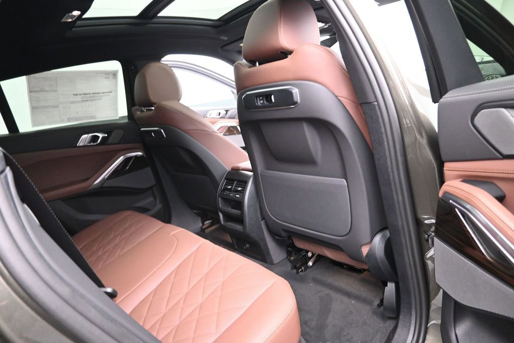 New 2027 BMW X6 xDrive40i AWD/4WD image 30