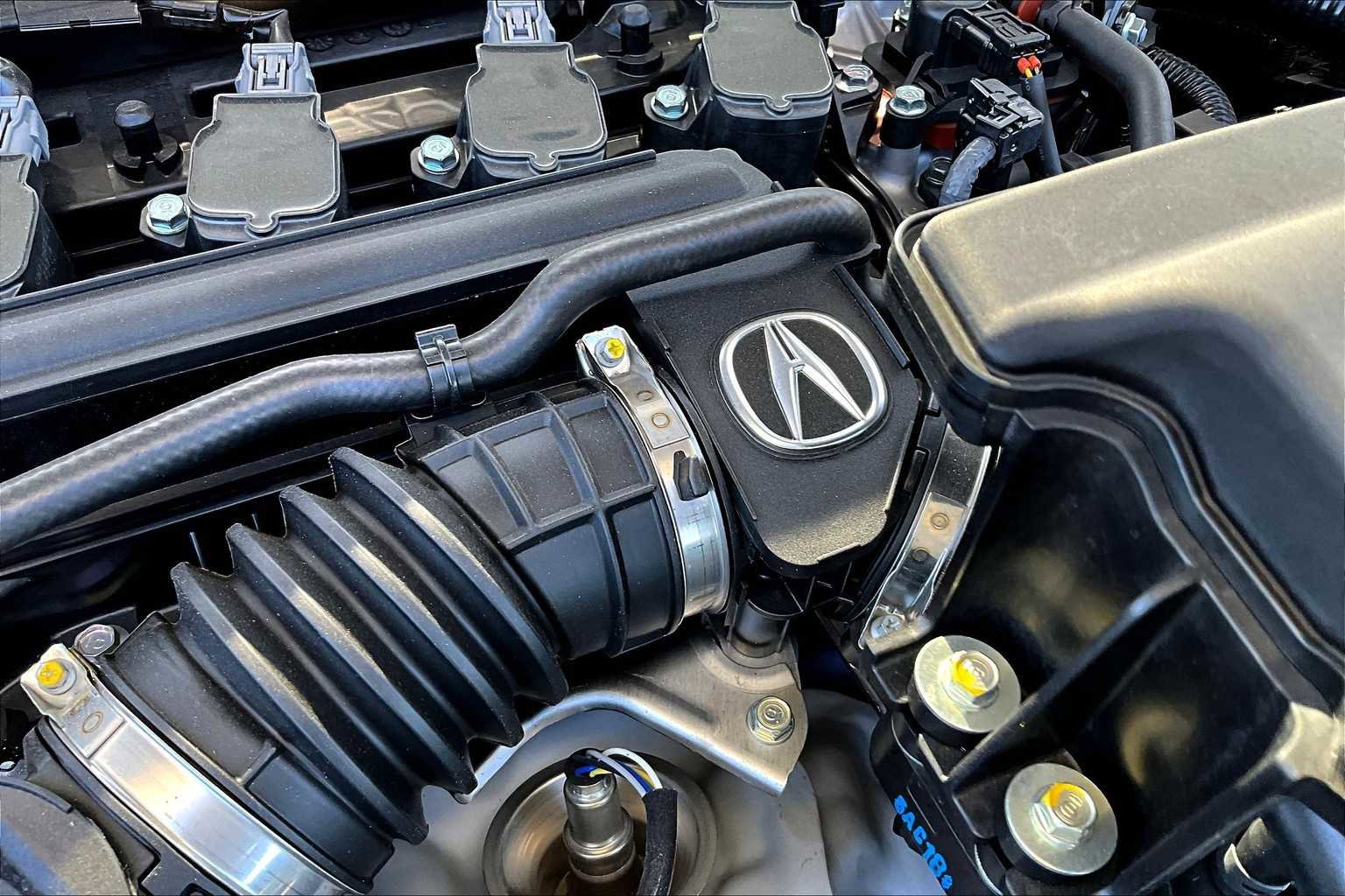 Certified 2025 Acura ADX A-Spec image 17