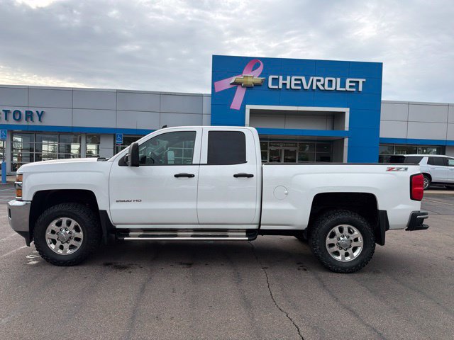 Used 2015 Chevrolet Silverado 2500 LT w/ LT Convenience Package AWD/4WD image 13