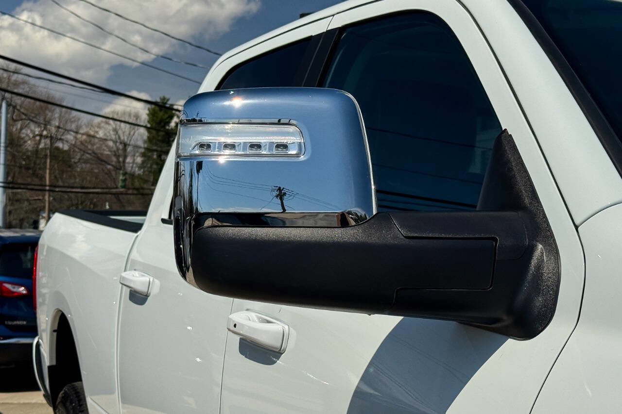 Used 2024 RAM 2500 Laramie w/ Safety Group AWD/4WD image 11