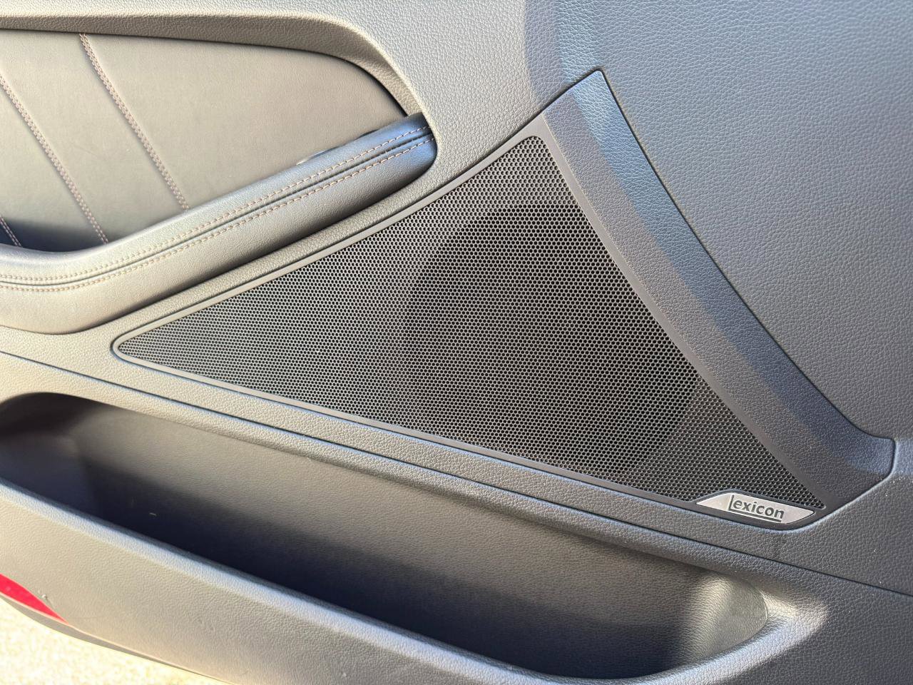 Used 2018 Genesis G80 3.3T Sport image 33