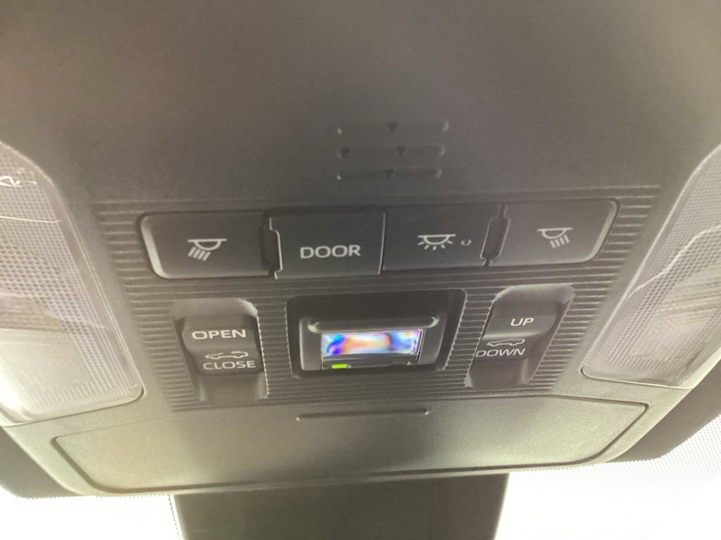 Used 2023 Toyota RAV4 XSE AWD/4WD image 22