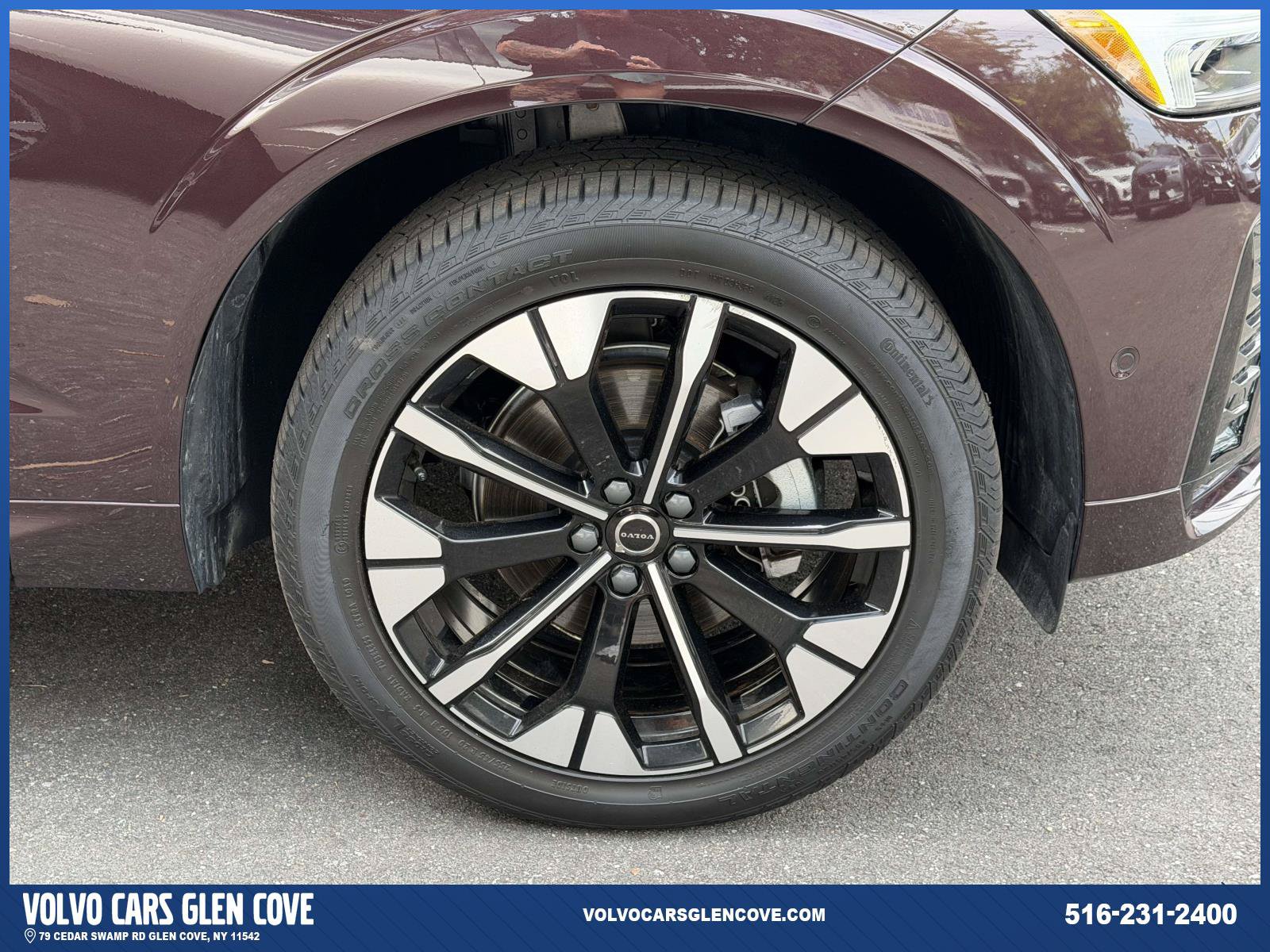 Used 2026 Volvo XC60 B5 Plus w/ Climate Package AWD/4WD image 9