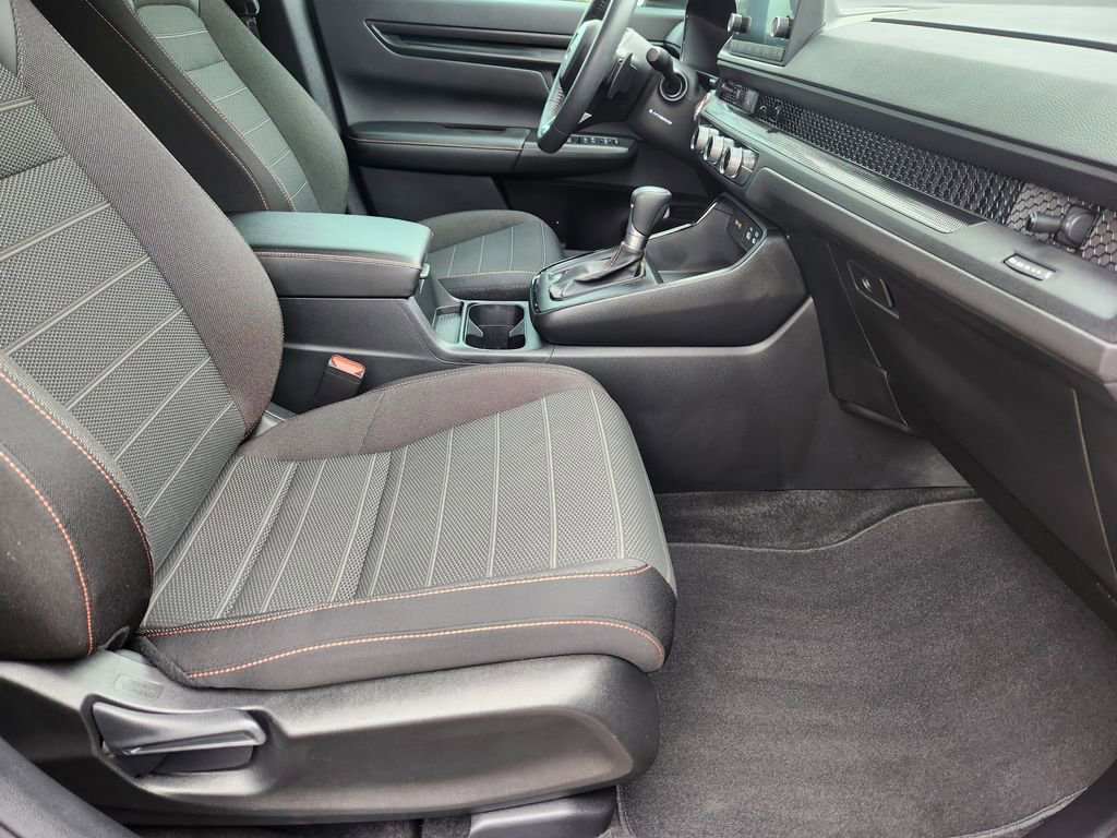 Used 2025 Honda CR-V Sport image 16