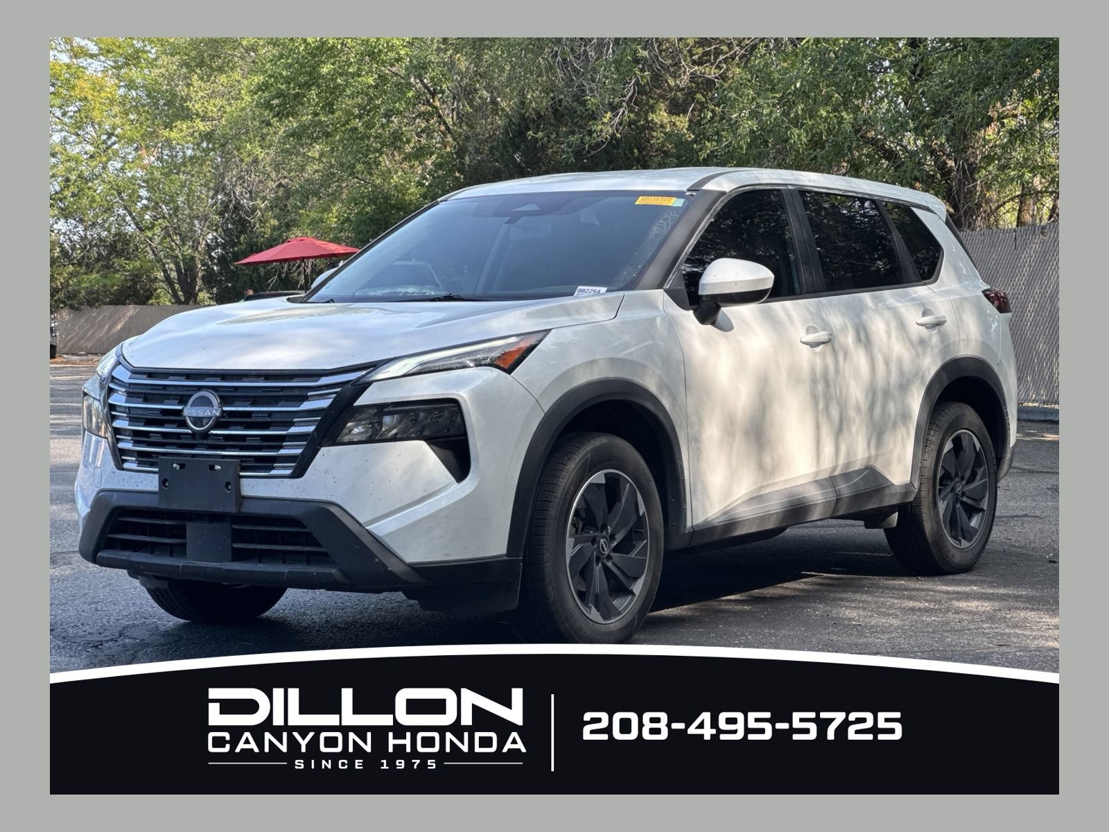 Used 2025 Nissan Rogue SV