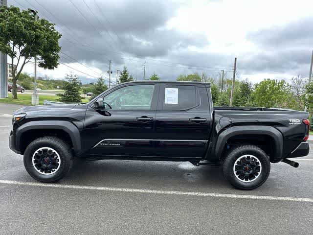 Used 2024 Toyota Tacoma TRD Off-Road AWD/4WD image 2