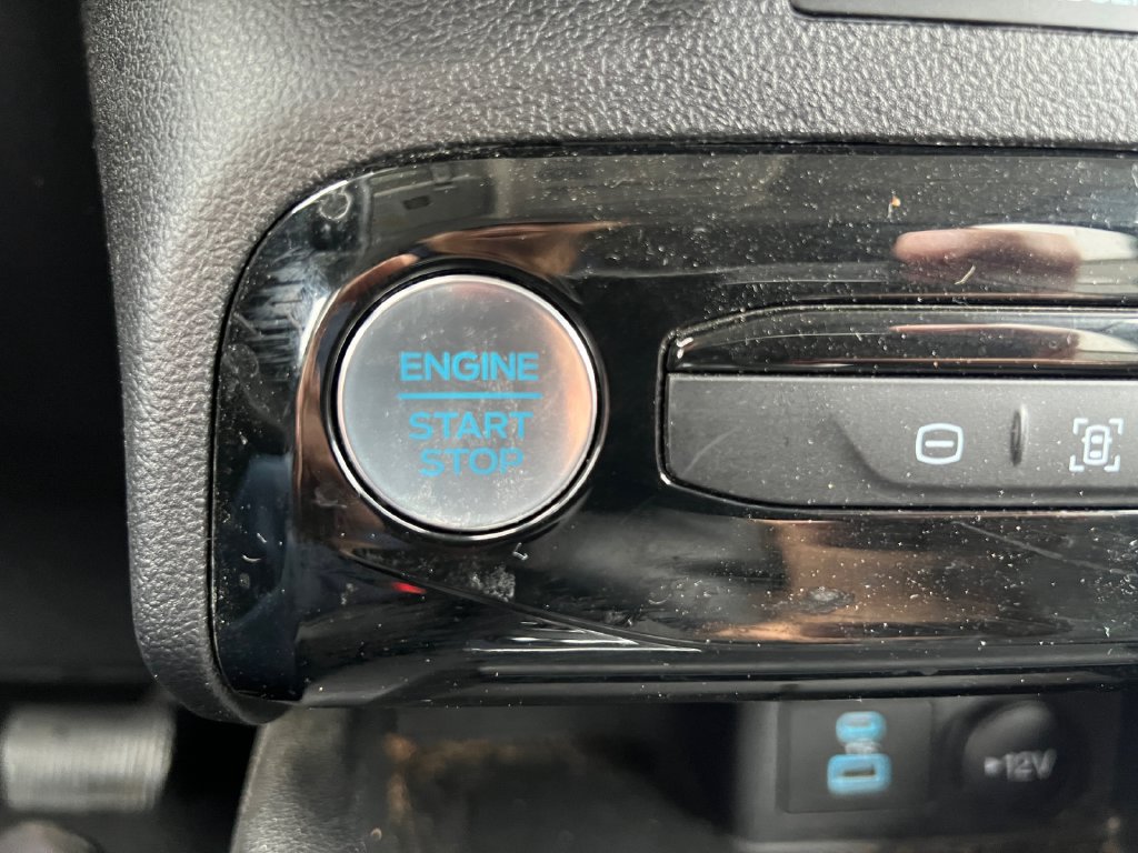 Used 2023 Ford Escape SE FWD image 21