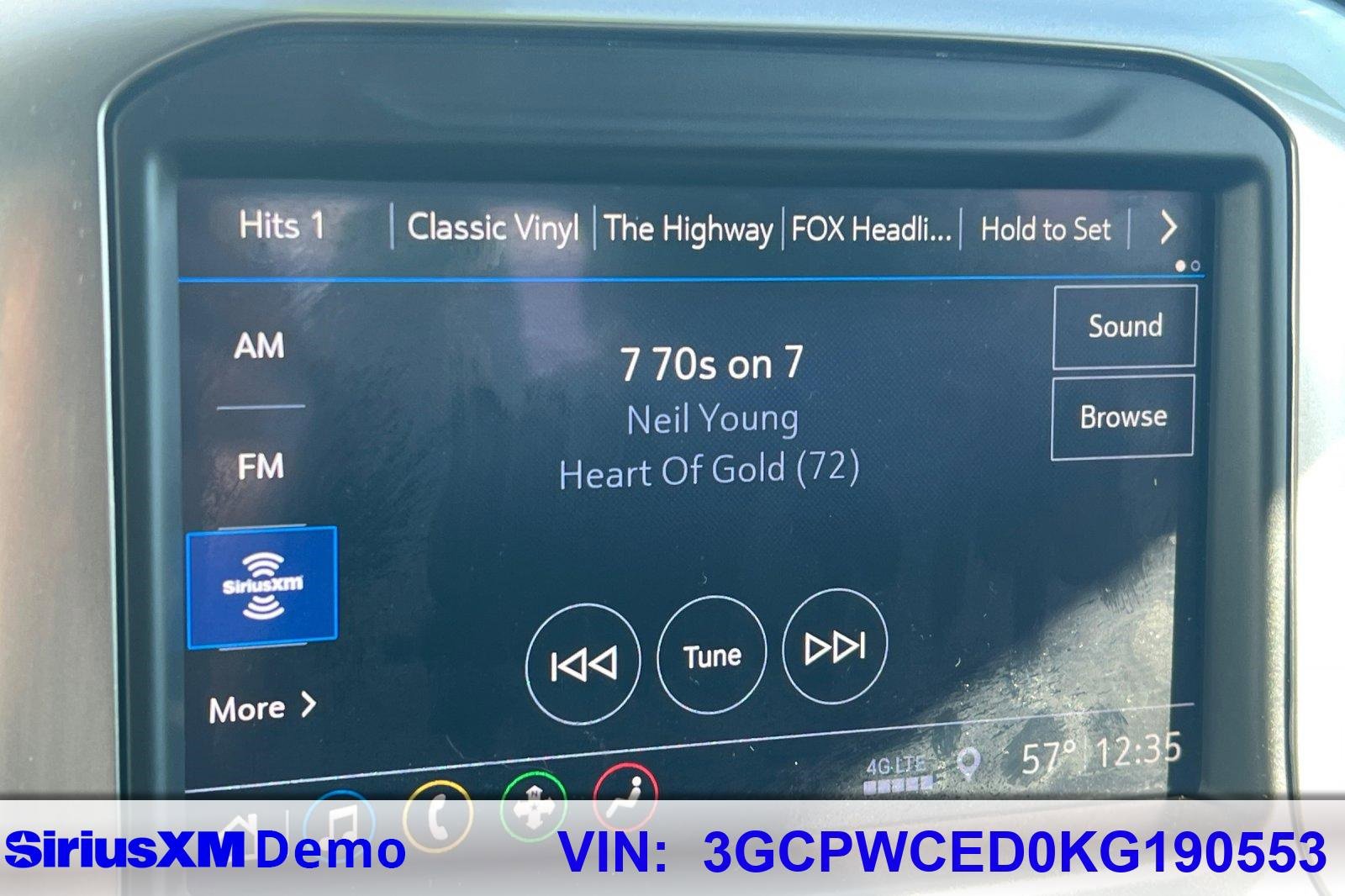 Used 2019 Chevrolet Silverado 1500 LT w/ Texas Edition image 23