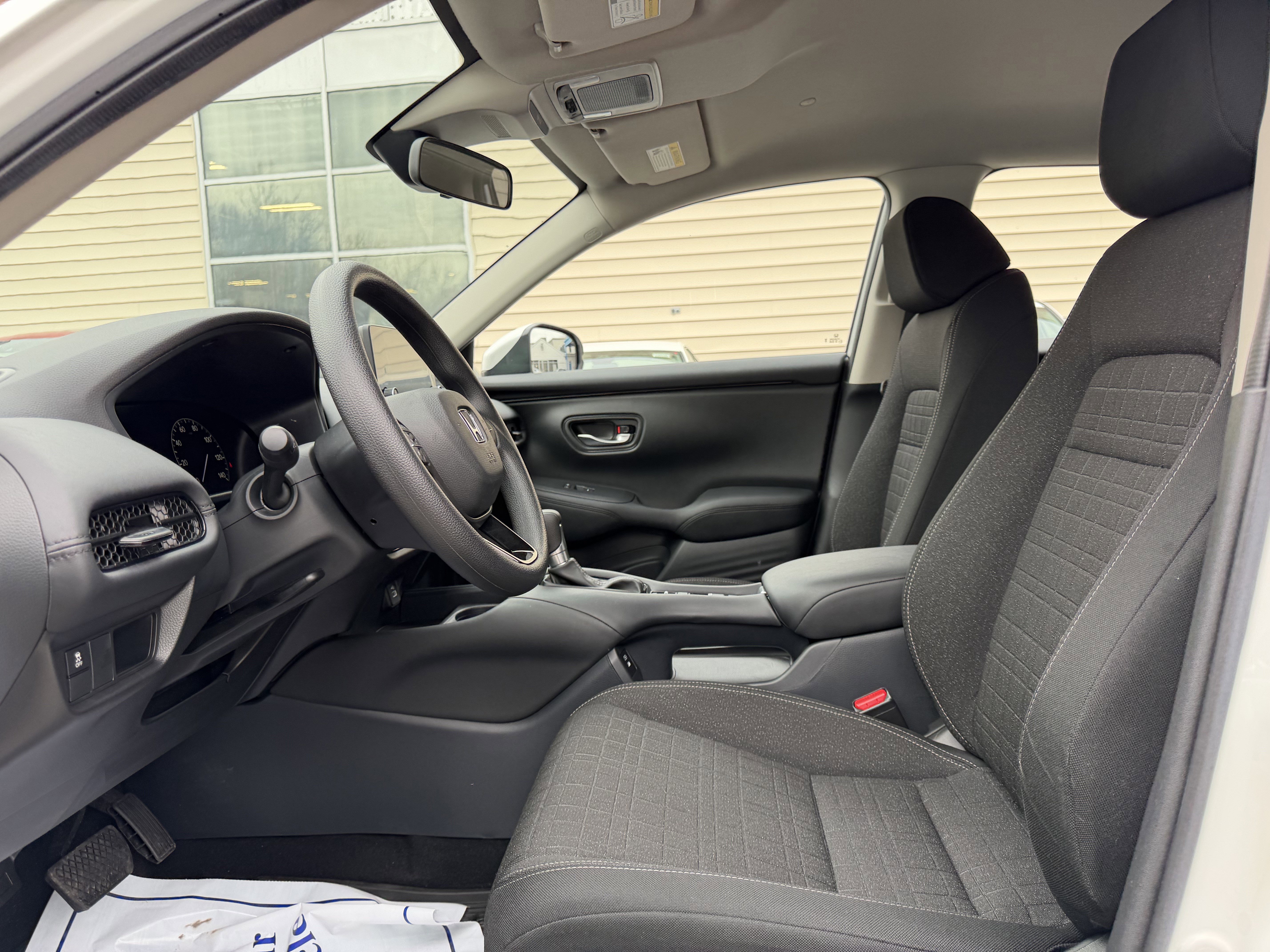 Certified 2024 Honda HR-V LX image 14