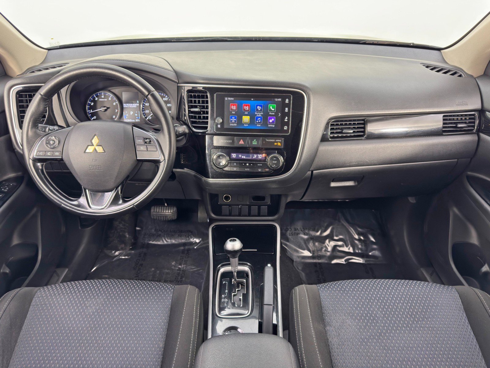 Used 2017 Mitsubishi Outlander SE image 11