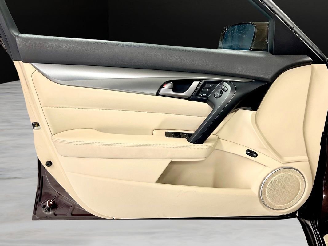 Used 2010 Acura TL w/ Technology Package image 38