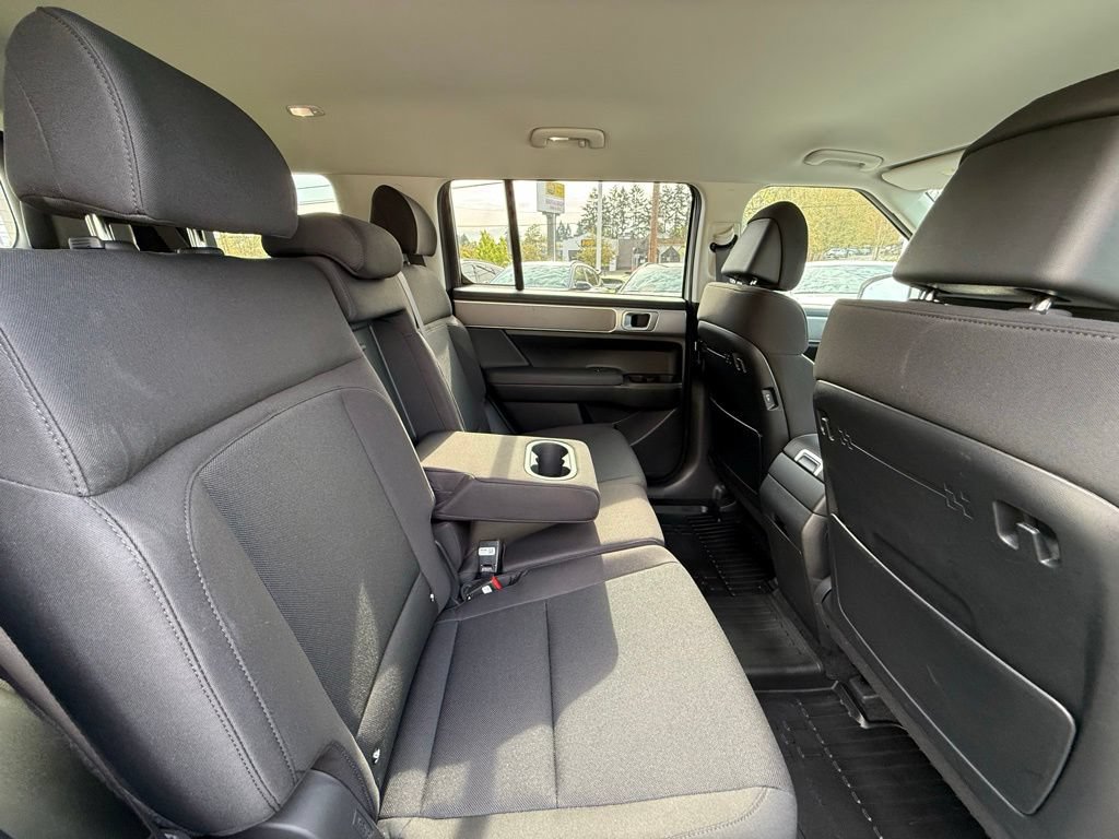 Used 2026 Hyundai Santa Fe SE AWD/4WD image 17