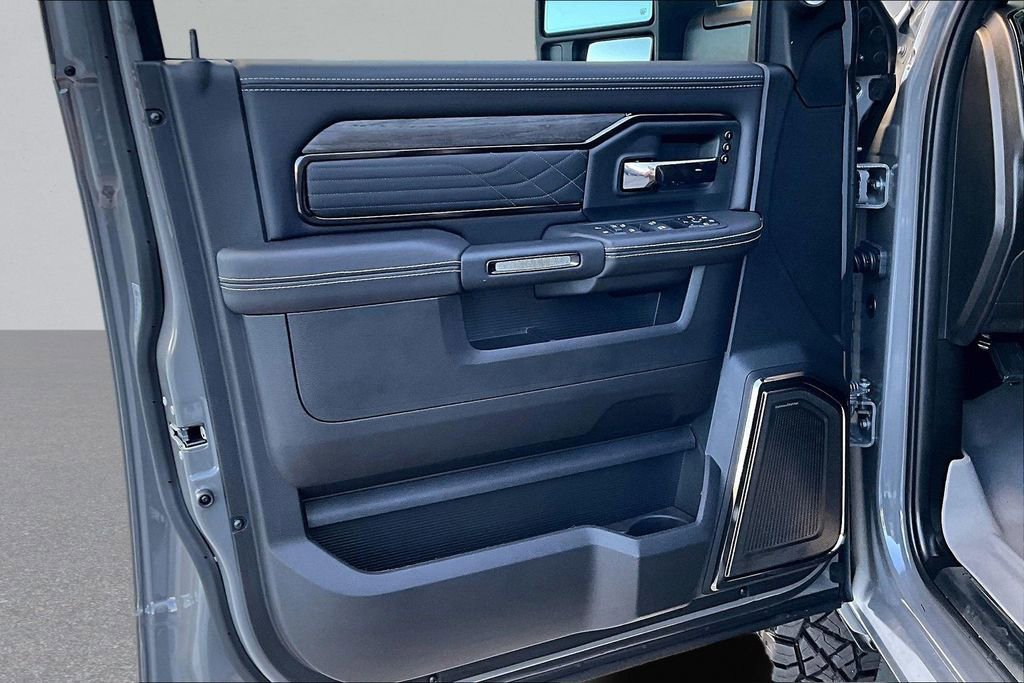 Used 2026 RAM 3500 Limited image 18