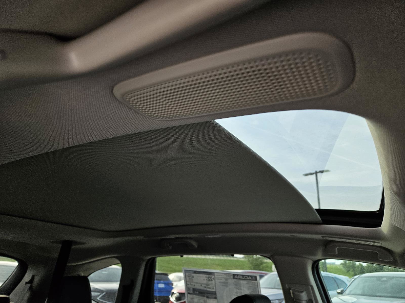 New 2026 Acura MDX w/ Technology Package FWD image 8
