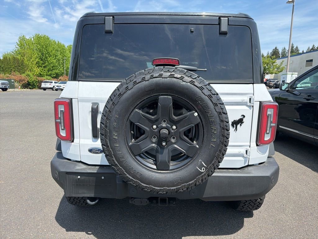 Used 2025 Ford Bronco Outer Banks AWD/4WD image 4