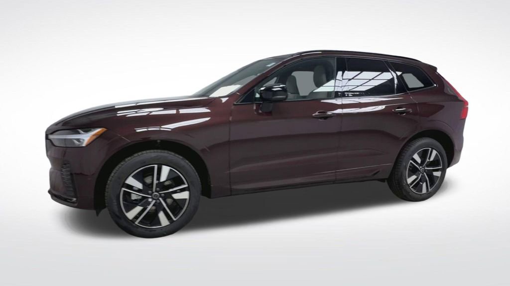 New 2026 Volvo XC60 B5 Plus w/ Protection Package Premier image 4