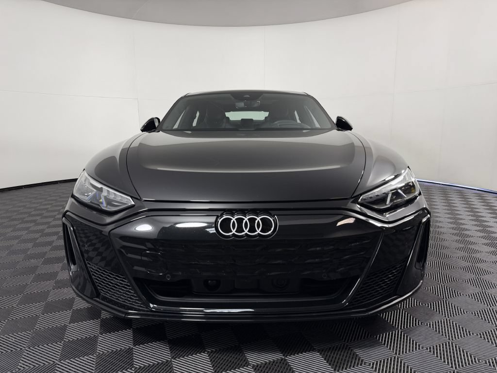 Used 2025 Audi S e-tron GT Prestige w/ Prestige Package AWD/4WD image 2