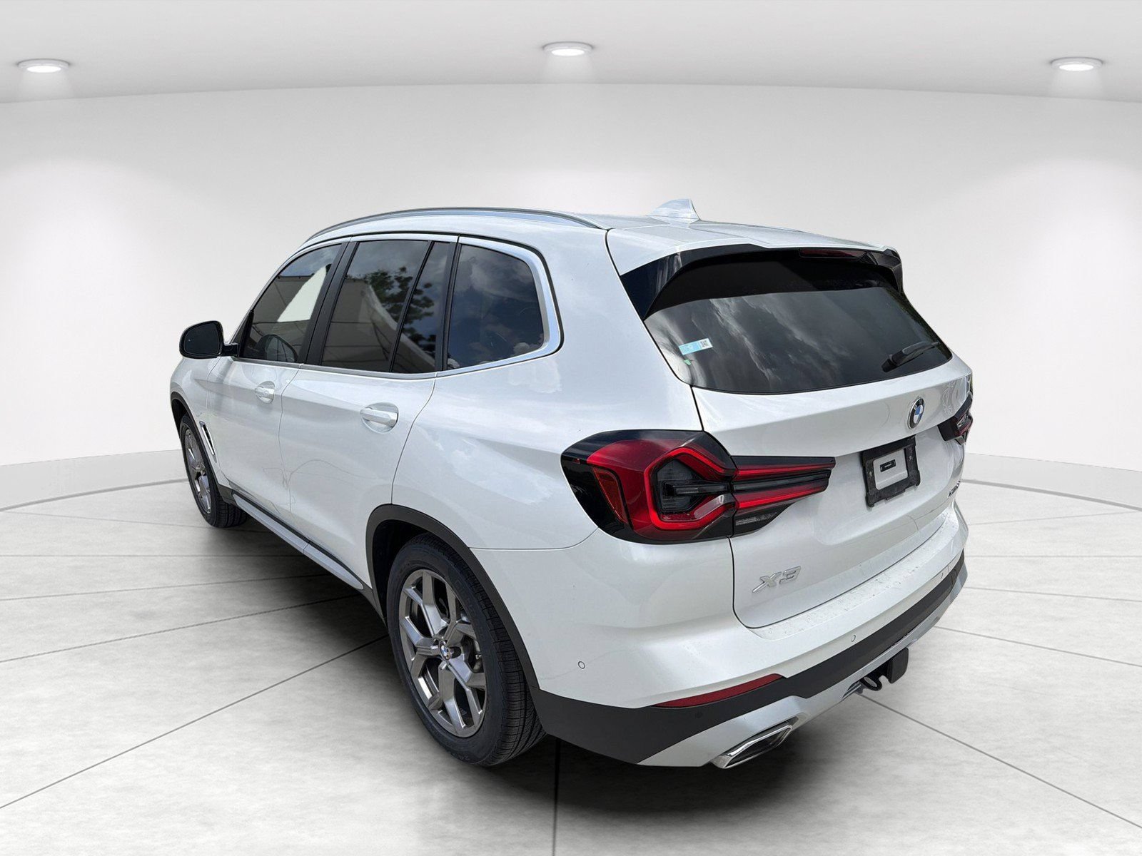 Certified 2023 BMW X3 xDrive30i w/ Premium Package w/ZPA AWD/4WD image 6