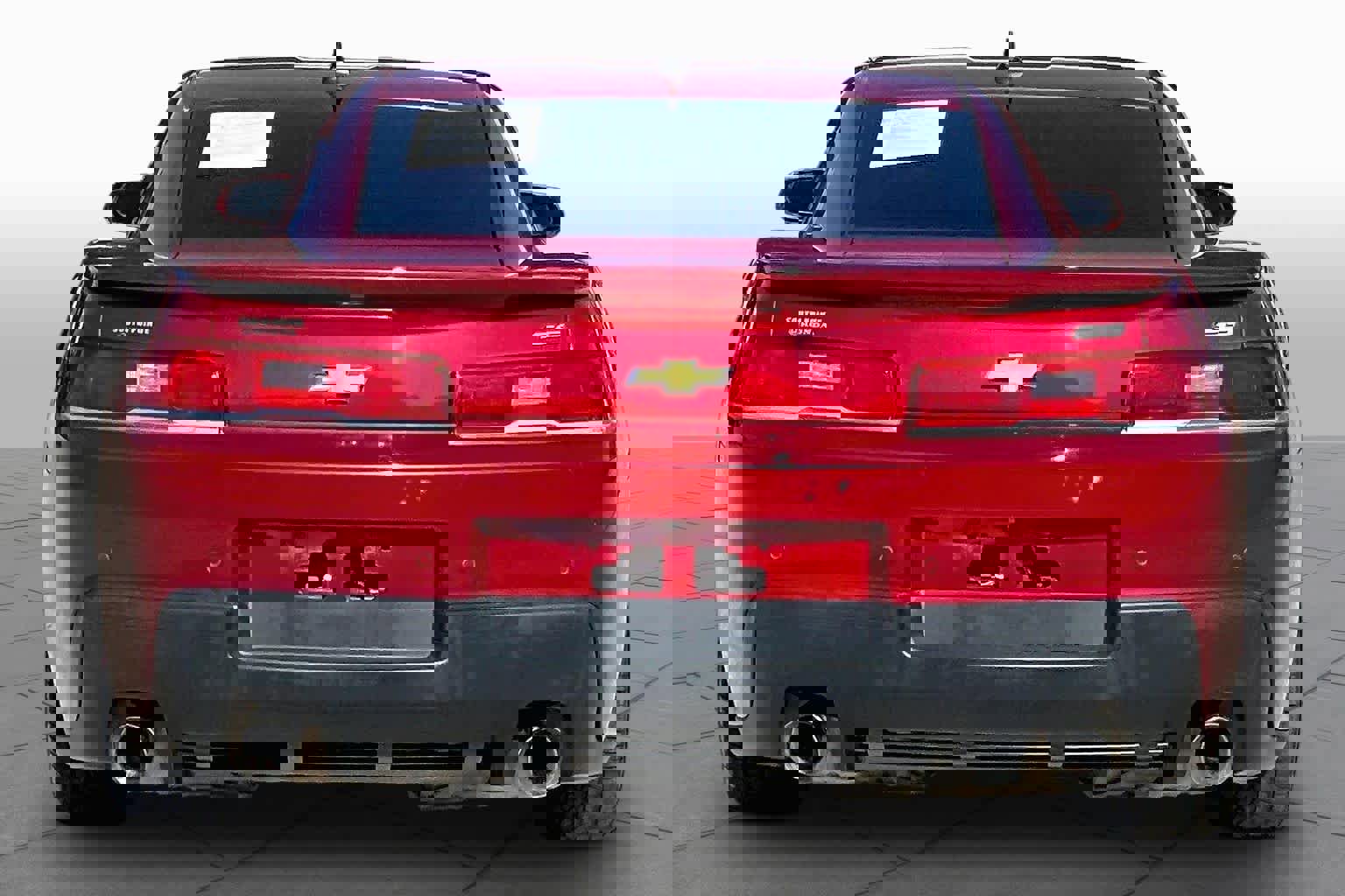 Used 2014 Chevrolet Camaro SS RWD image 5