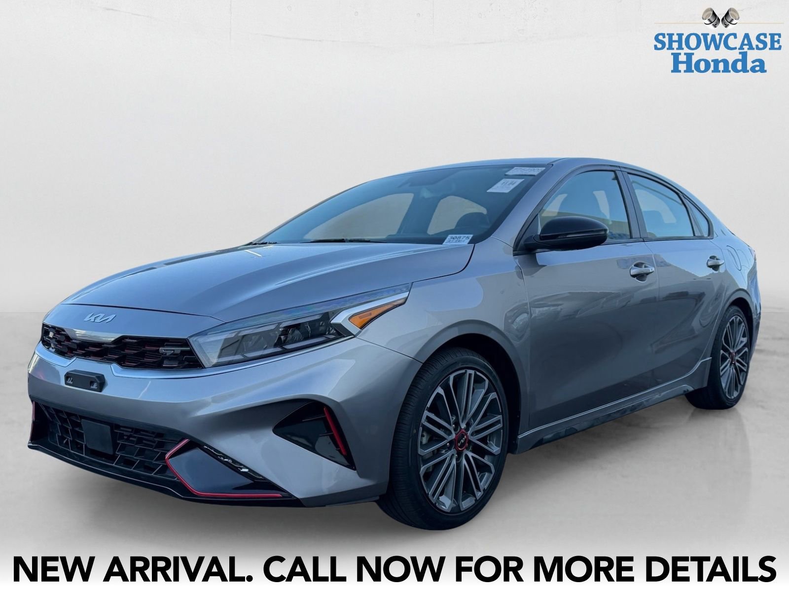 Used 2023 Kia Forte GT FWD image 2