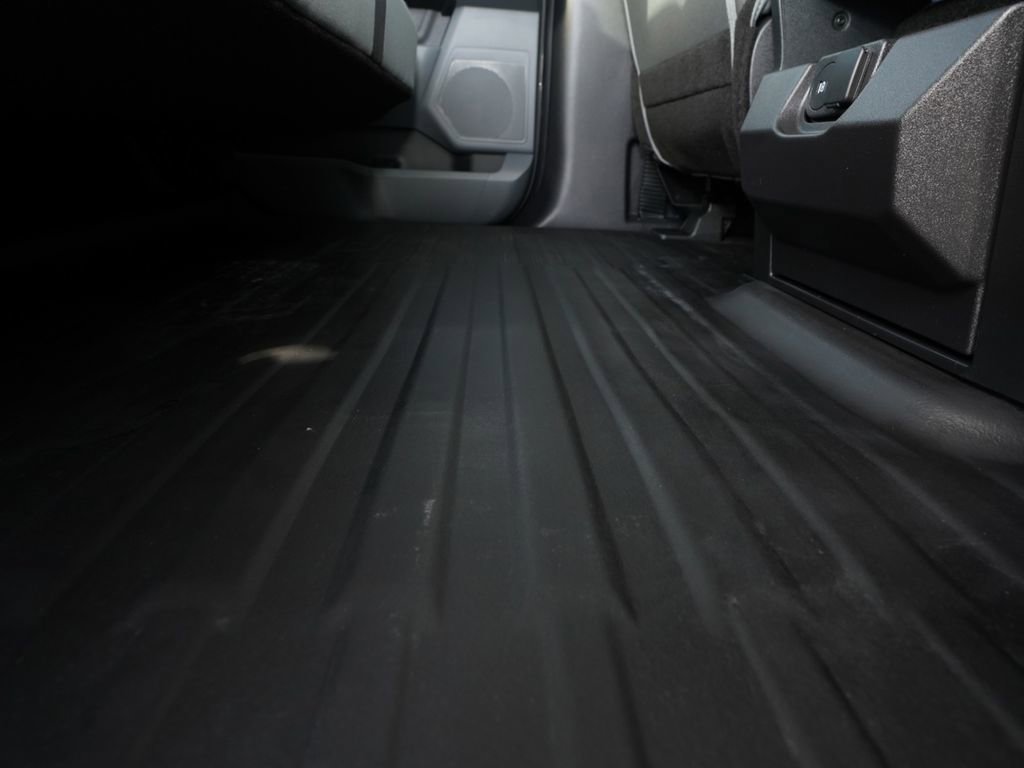 New 2025 Ford F150 XL w/ Equipment Group 103A High AWD/4WD image 27