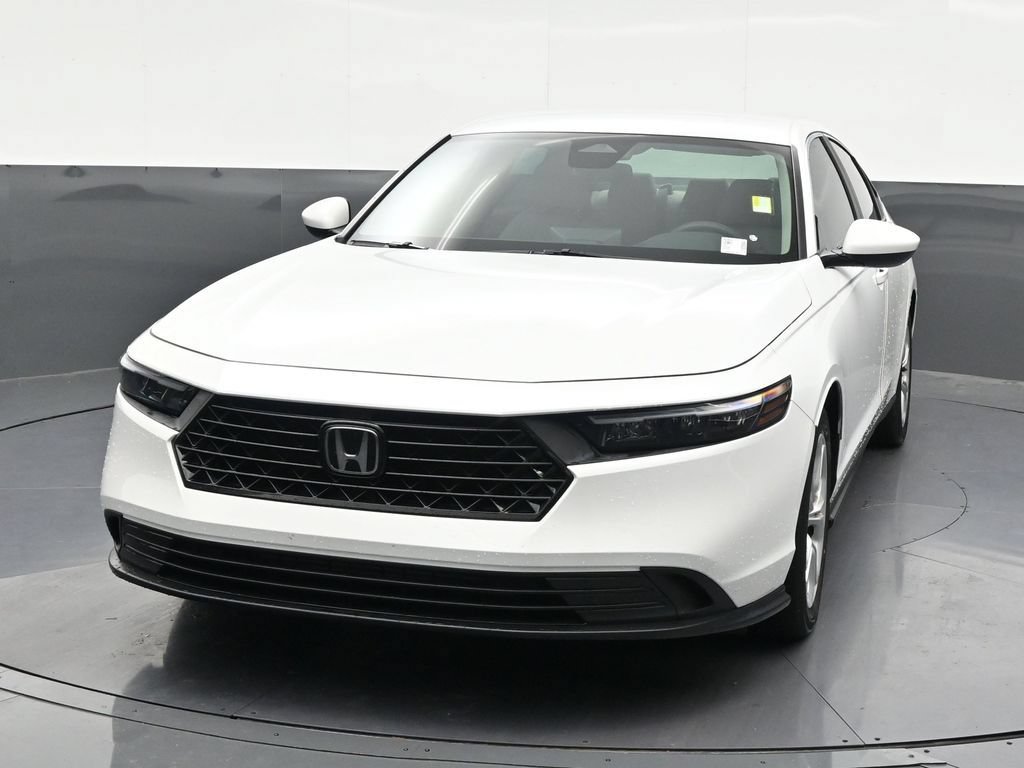 Used 2023 Honda Accord LX image 8