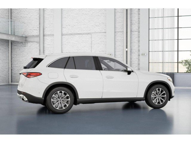 Used 2024 Mercedes-Benz GLC 300 4MATIC image 35