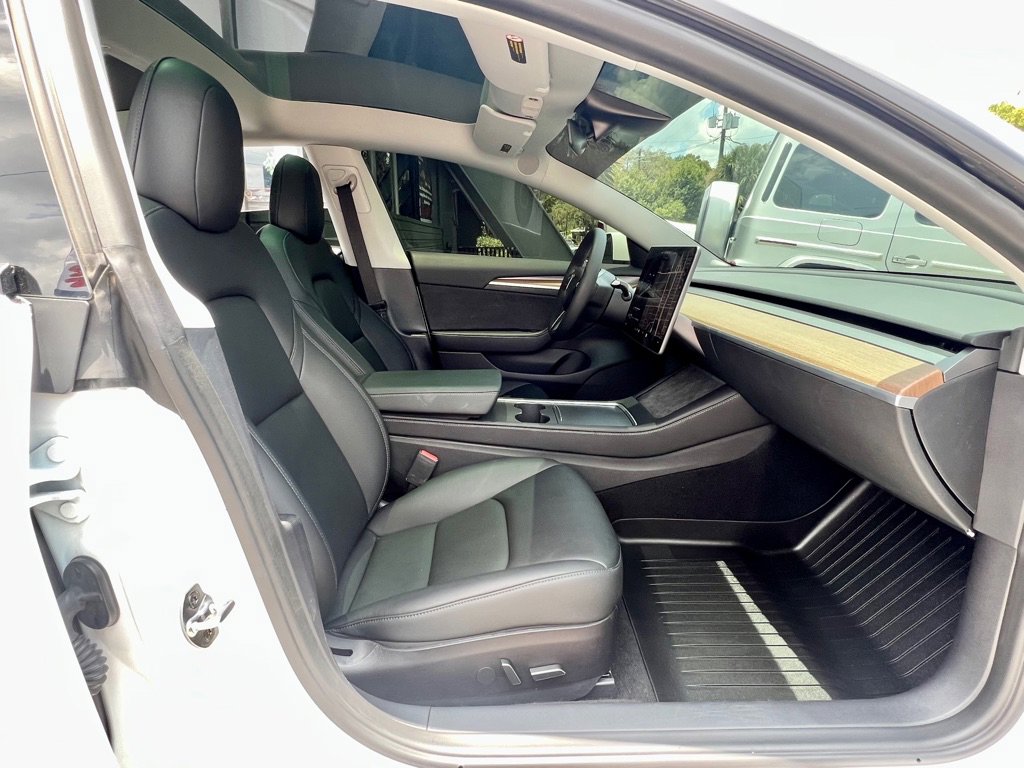 Used 2022 Tesla Model 3 image 22