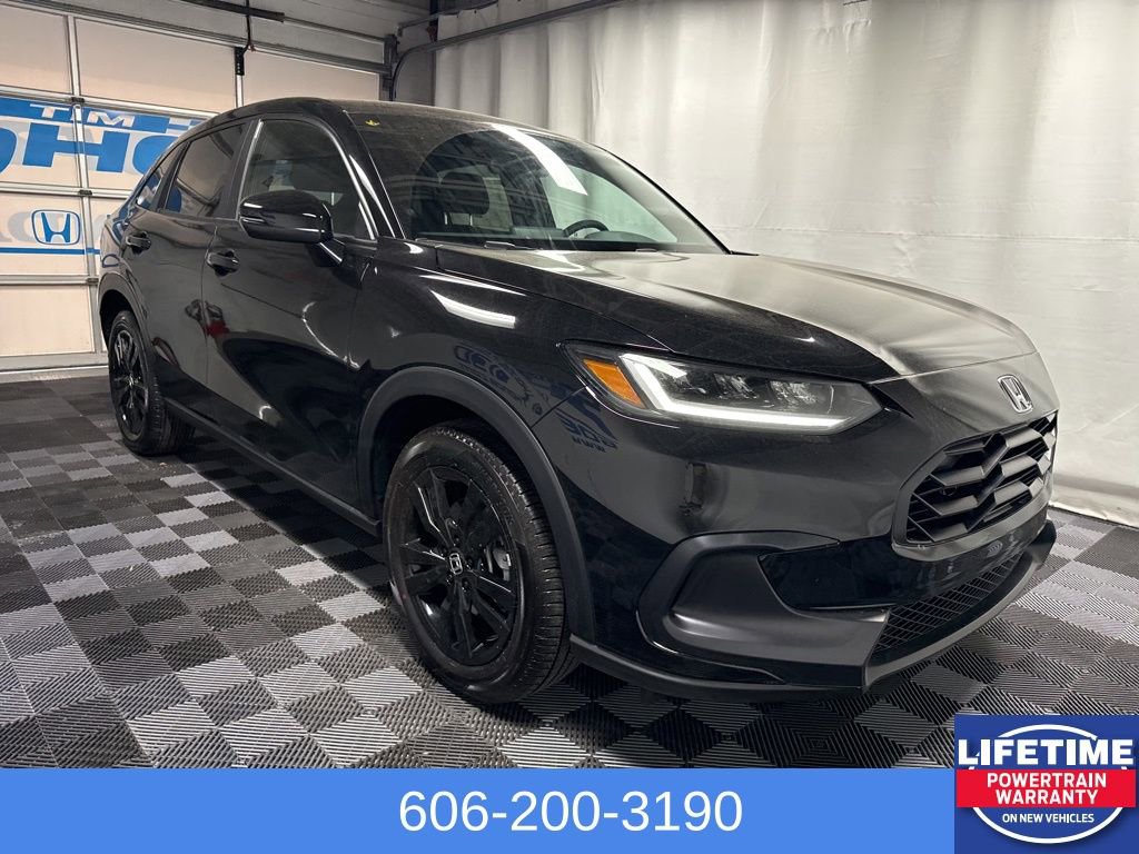 New 2026 Honda HR-V Sport image 3