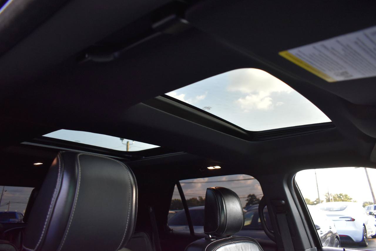 Used 2019 Ford Explorer Platinum AWD/4WD image 44