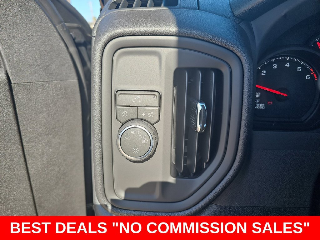 New 2026 Chevrolet Silverado 1500 Custom w/ LPO, Dark Essentials Package RWD image 25